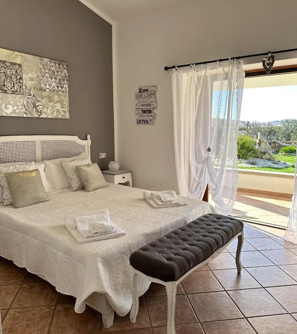 Wonderful Villa With Pool In Palau