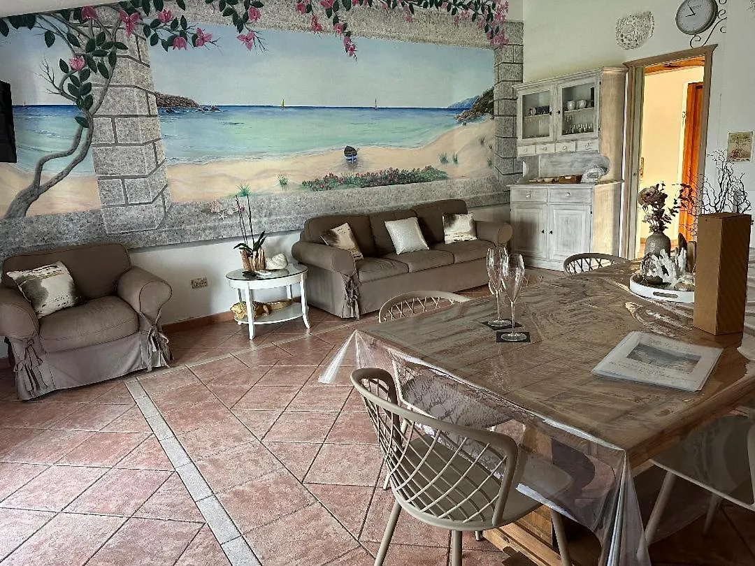 Wonderful Villa With Pool In Palau 0*,  Italien